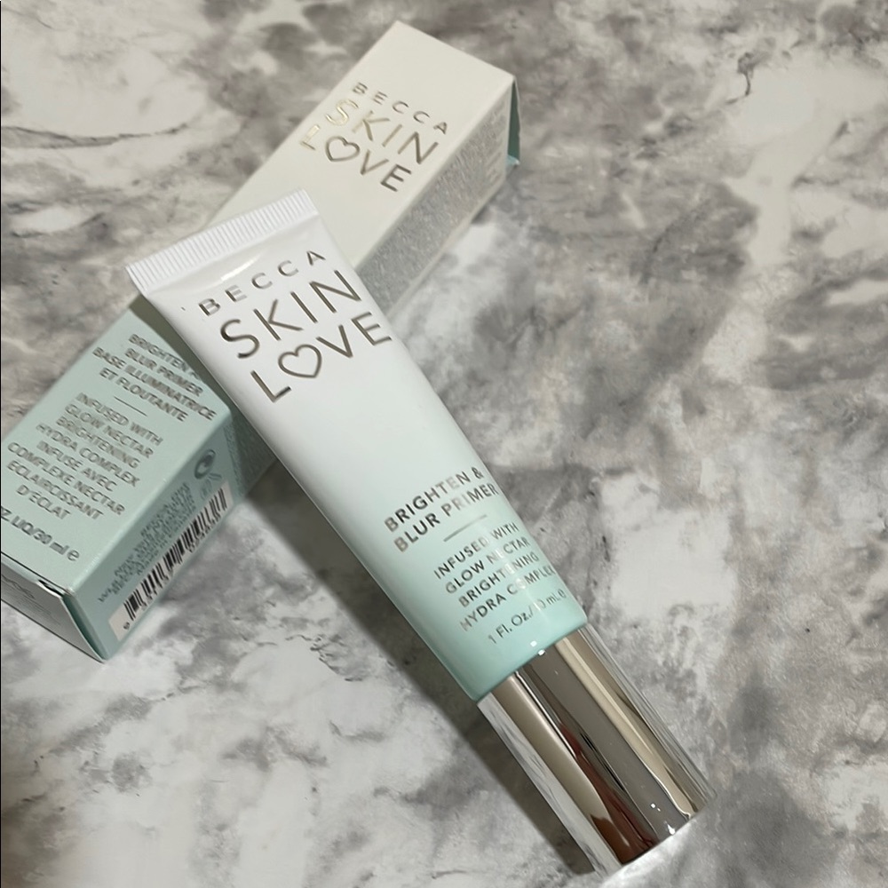 BECCA Skin Love Brighten and Blur Primer